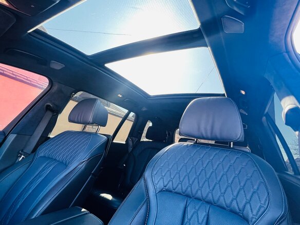 2020 BMW X7 M50d I (G07), серый, 8990000 рублей - вид 12