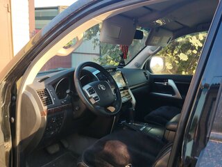 2014 Toyota Land Cruiser 200 Series Рестайлинг 1, чёрный, 4500000 рублей, вид 4