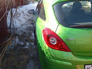 2011 Opel Corsa D Рестайлинг II, зелёный, 972000 рублей, вид 4