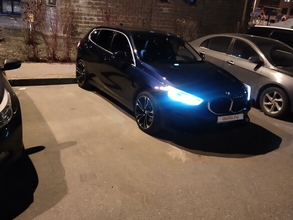 2020 BMW 1 серии 118d III (F40), синий, 2900000 рублей - вид 11