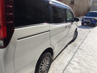 2015 Toyota Esquire I, белый, 2100000 рублей, вид 4