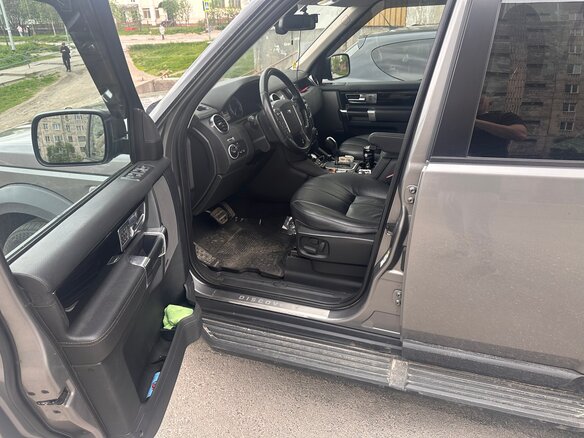 2010 Land Rover Discovery IV, серый, 1700000 рублей - вид 6