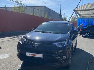 2017 Toyota RAV4 IV (XA40) Рестайлинг, чёрный, 2150000 рублей, вид 1