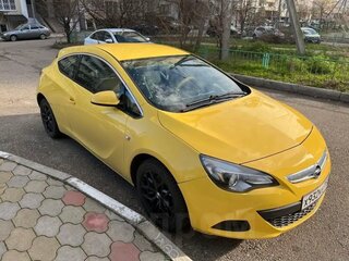 2013 Opel Astra GTC J Рестайлинг, жёлтый, 1360000 рублей, вид 1