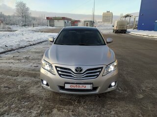 2009 Toyota Camry VI (XV40) Рестайлинг, серебристый, 1200000 рублей, вид 2
