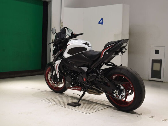 2018 Suzuki GSX-S 1000, чёрный, 960000 рублей - вид 5
