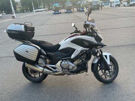 2012 Honda NC 700X, белый, 550000 рублей, вид 5