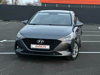 2021 Hyundai Solaris II Рестайлинг, серый, 1735000 рублей, вид 3