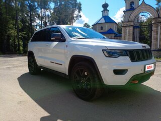 2017 Jeep Grand Cherokee IV (WK2) Рестайлинг, белый, 3300000 рублей, вид 5