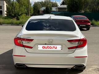 2018 Honda Accord X, белый, 1649000 рублей, вид 3