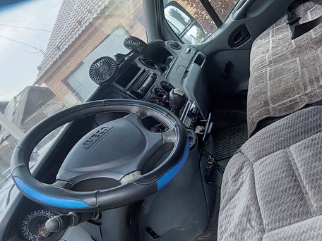 2007 Iveco Daily, белый, 700000 рублей, вид 5