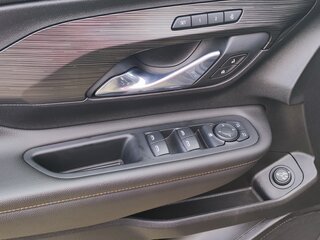 2020 GMC Terrain II, чёрный, 2270000 рублей, вид 3