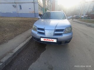 2004 Mitsubishi Outlander I, серебристый, 599000 рублей, вид 1
