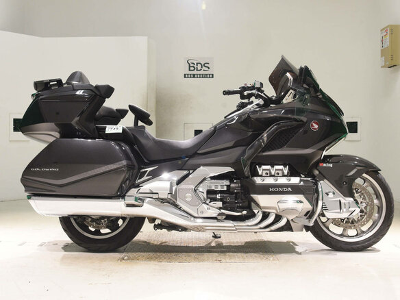 2021 Honda GL 1800 Gold Wing, чёрный, 2400000 рублей