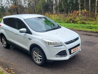 2013 Ford Kuga II, белый, 1400000 рублей, вид 3