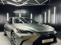 2021 Lexus ES 250 VII Рестайлинг, серый, 5150000 рублей - вид 9