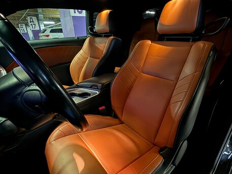 2019 Dodge Challenger III Рестайлинг 2, чёрный, 3349999 рублей, вид 3