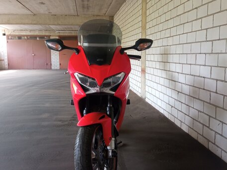 2014 Honda VFR 800, красный, 730000 рублей, вид 1