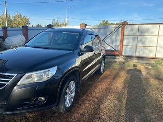 2008 Volkswagen Tiguan I, чёрный, 950000 рублей, вид 3