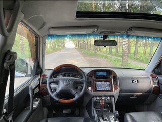 2004 Mitsubishi Pajero III Рестайлинг, серебристый, 1000000 рублей, вид 4