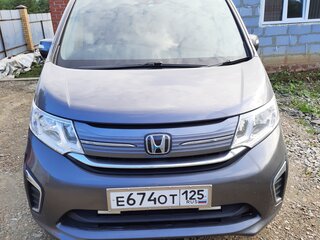 2017 Honda Stepwgn V Рестайлинг, серый, 1700000 рублей, вид 1