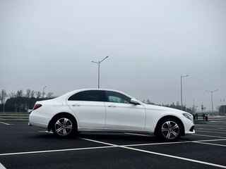 2019 Mercedes-Benz E-Класс 200 V (W213, S213, C238), белый, 2600000 рублей, вид 3