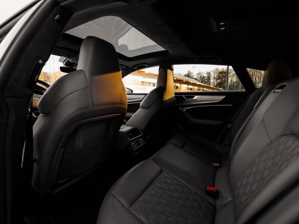 2019 Audi A7 55 TFSI II (4K), красный, 5249999 рублей - вид 34