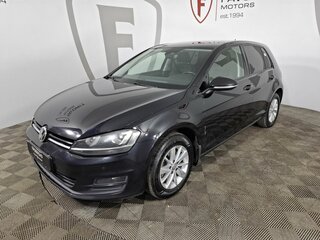 Volkswagen Golf VII
