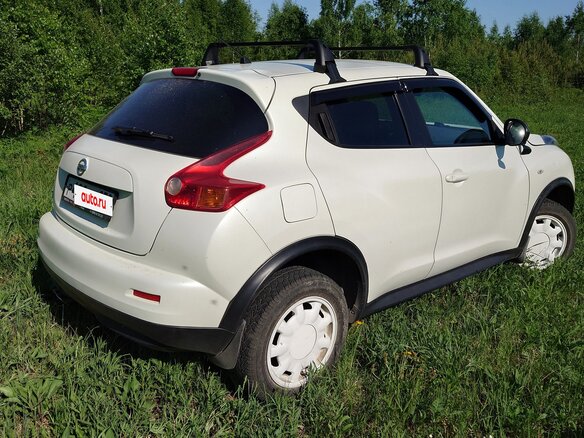 2013 Nissan Juke I, белый, 1400000 рублей - вид 3