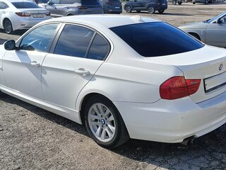 2009 BMW 3 серии 325i V (E90/E91/E92/E93) Рестайлинг, белый, 1350000 рублей, вид 3