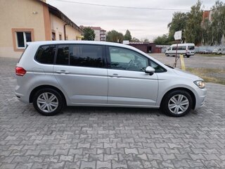 2017 Volkswagen Touran II, серебристый, 1595000 рублей, вид 3