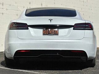 2022 Tesla Model S Long Range I Рестайлинг 2, белый, 7733732 рублей, вид 4