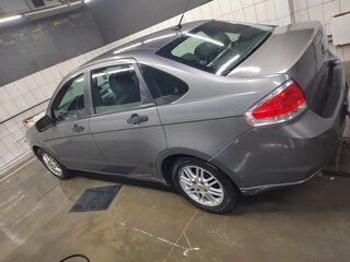 2008 Ford Focus II (North America), серый, 550000 рублей, вид 4