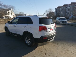 2009 Kia Sorento II, белый, 1000000 рублей, вид 3
