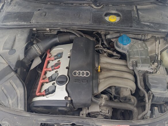 2001 Audi A4 II (B6), серебристый, 350000 рублей - вид 2