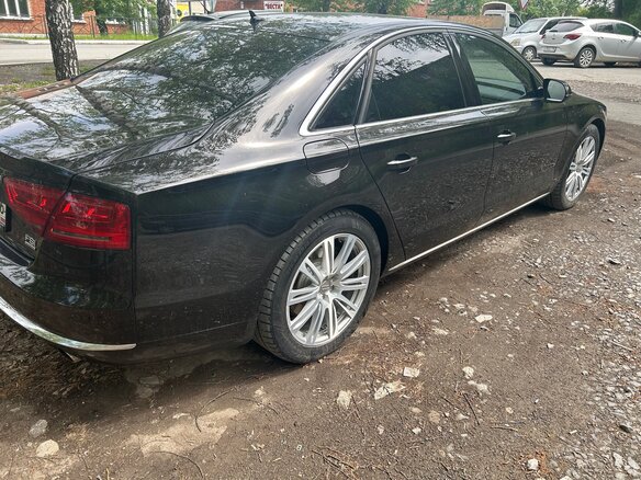 2010 Audi A8 III (D4), чёрный, 1350000 рублей - вид 4