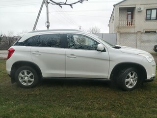 2012 Citroen C4 Aircross, белый, 800000 рублей, вид 2
