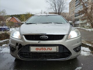 2008 Ford Focus II Рестайлинг, серебристый, 600000 рублей, вид 3