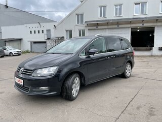 2012 Volkswagen Sharan II, чёрный, 1500000 рублей, вид 2