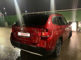 2011 BMW X1 18i I (E84), красный, 1300000 рублей, вид 3