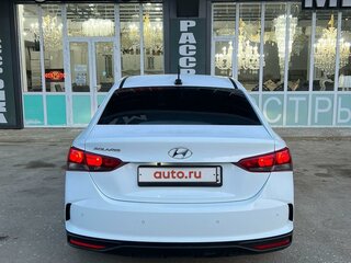 2020 Hyundai Solaris II, белый, 1620000 рублей, вид 2