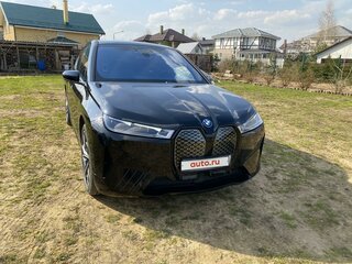 2022 BMW iX xDrive50 I (I20), чёрный, 10000000 рублей, вид 3