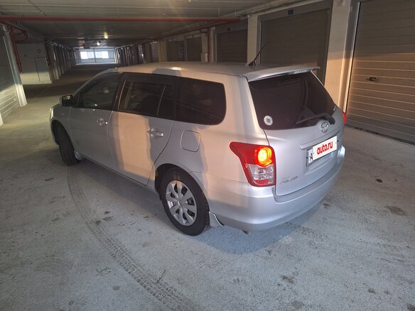 2011 Toyota Corolla Fielder X (E140, E150) Рестайлинг, серый, 1300000 рублей - вид 4