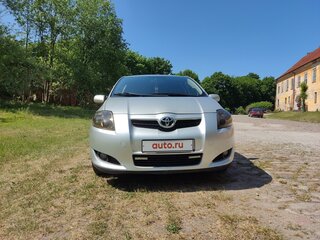 2007 Toyota Auris I, серебристый, 700000 рублей, вид 3