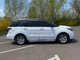 2013 Ford Explorer V, белый, 1500000 рублей, вид 2