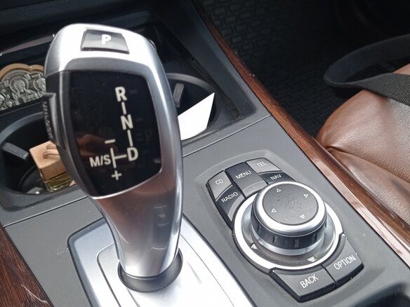 2010 BMW X5 35i II (E70) Рестайлинг, чёрный, 2500000 рублей - вид 12