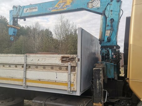 2009 Ford Cargo 25xx, золотистый, 4400000 рублей, вид 4