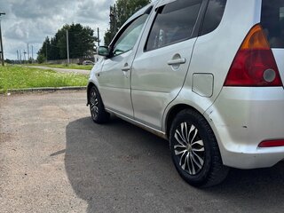 2001 Daihatsu YRV I, серый, 300000 рублей, вид 2