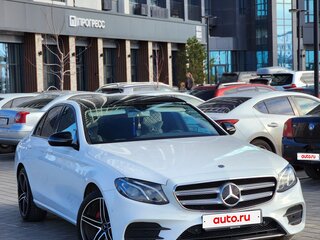 2017 Mercedes-Benz E-Класс 200 V (W213, S213, C238), белый, 3000000 рублей, вид 1