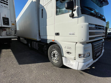 2012 DAF XF 105, белый, 2000000 рублей, вид 4